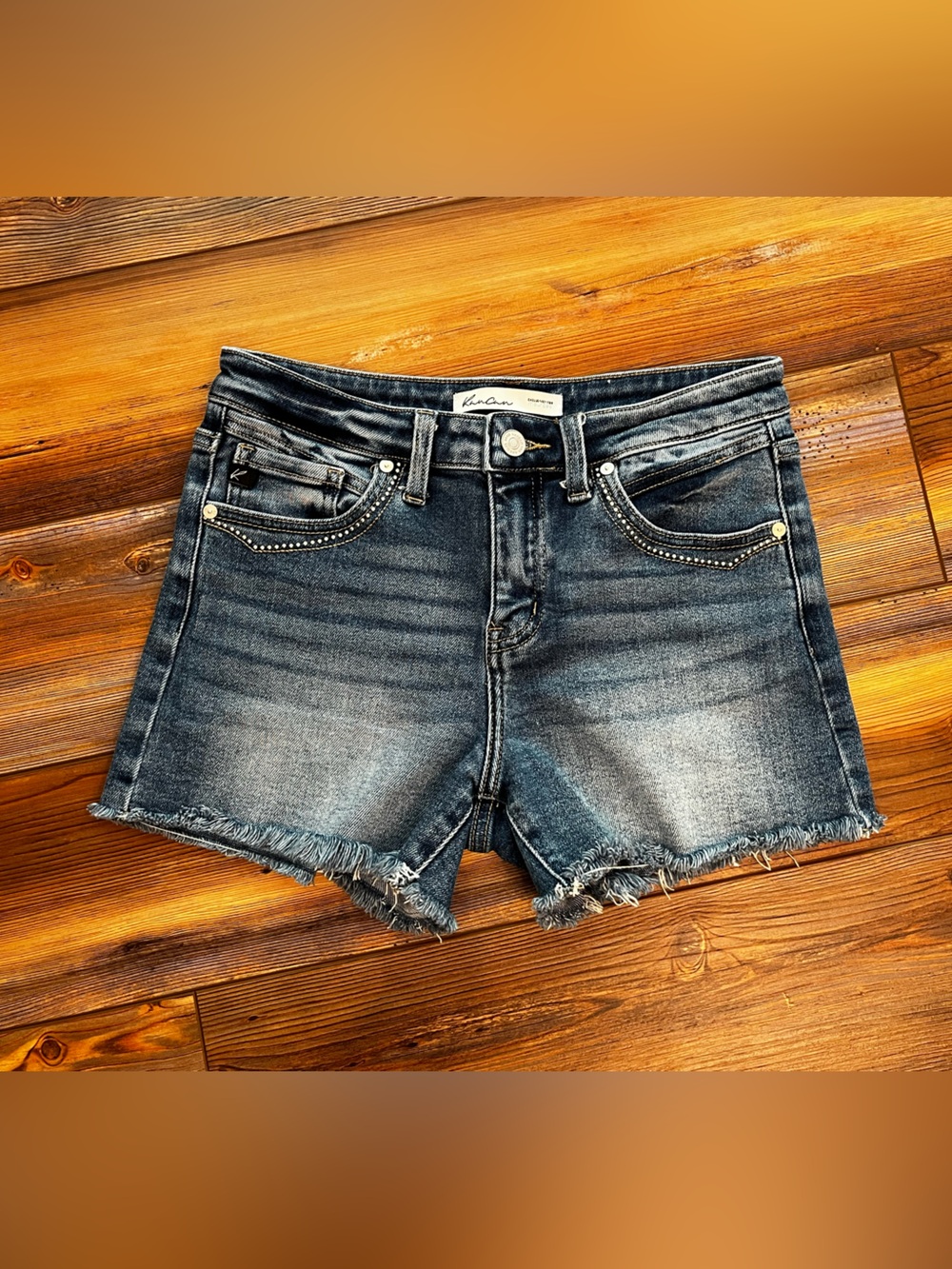 KanCan Medium blue Wash Denim Frayed Hem Women's Shorts